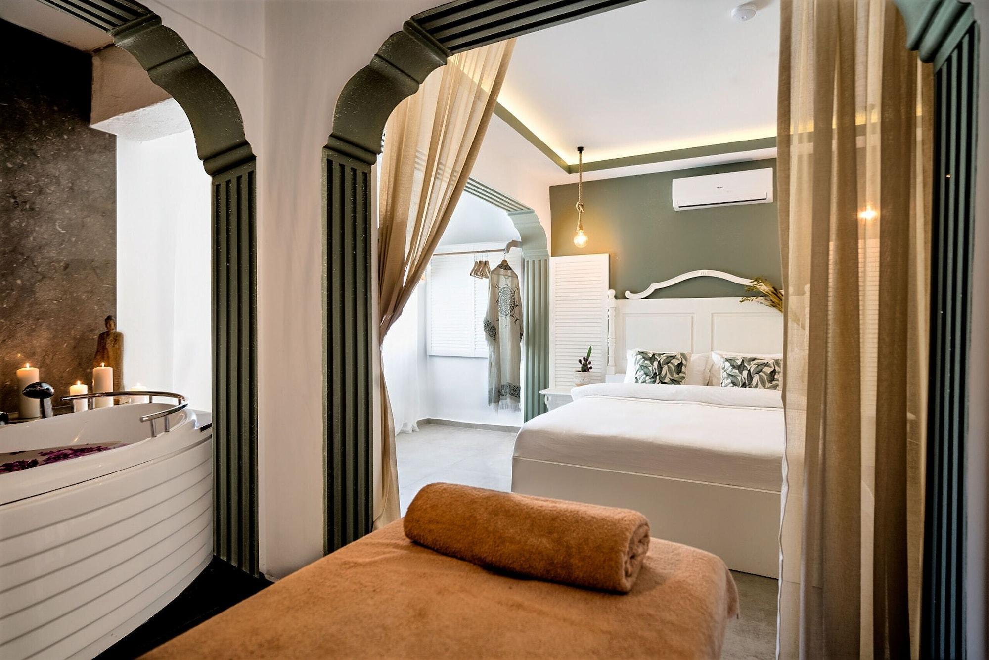 Liman Hotel Guemuesluek - Adult Only Бодрум Екстер'єр фото